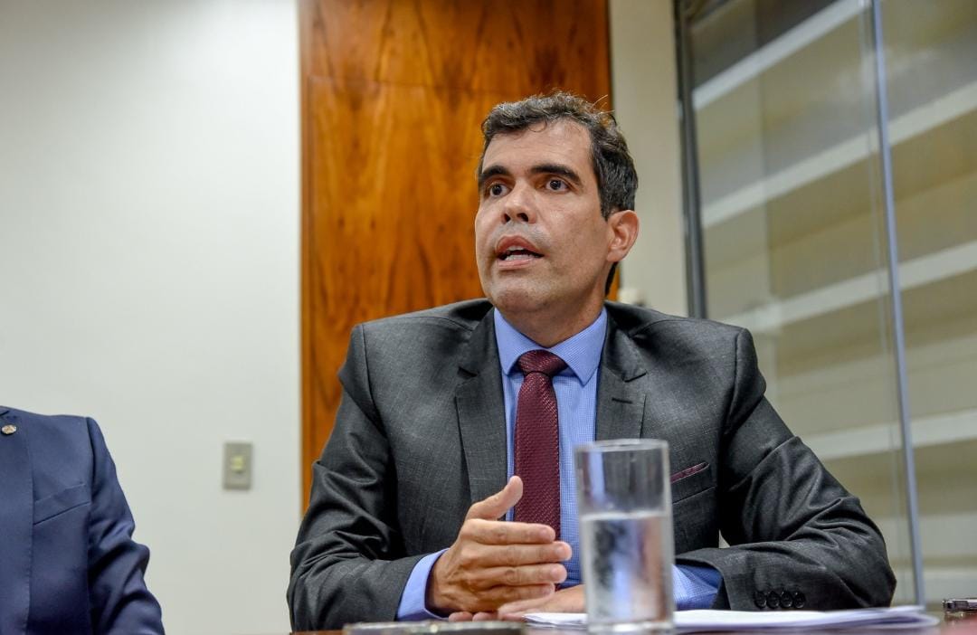 Em reunião com Carmén Lúcia, Ricardo Ayres pede consulta popular sobre emancipação de municípios