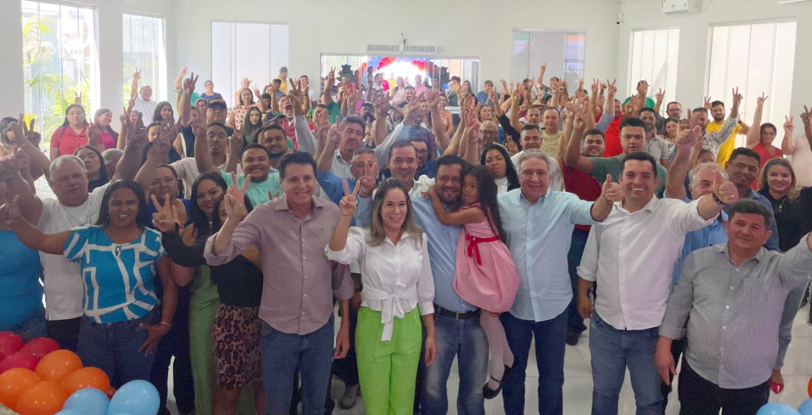 Progressistas de Aliança do Tocantins oficializa pré-candidatura de José Carlos Soares e Nadma de Pina 