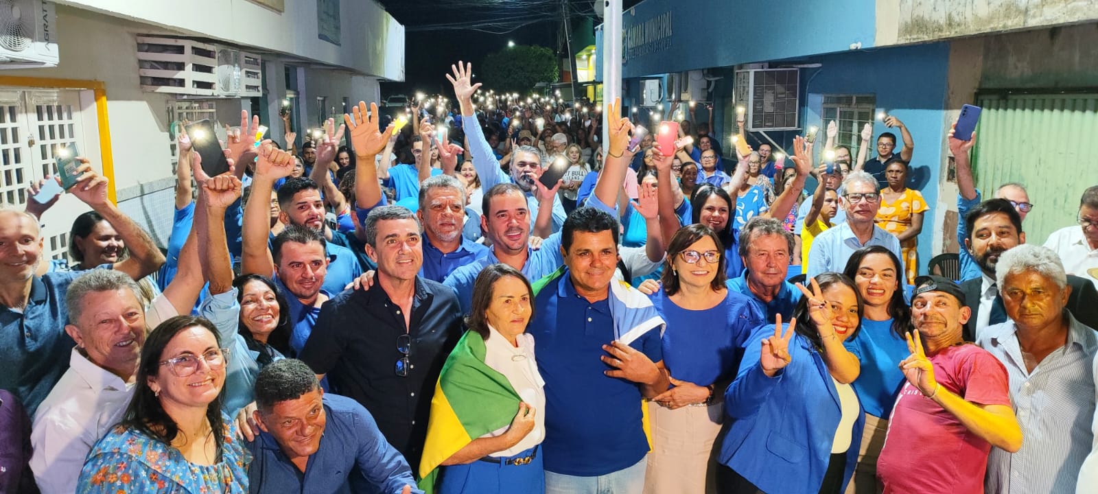 Com público recorde em convenção partidária, Batista Cavalcante confirma candidatura à reeleição como prefeito de Presidente Kennedy