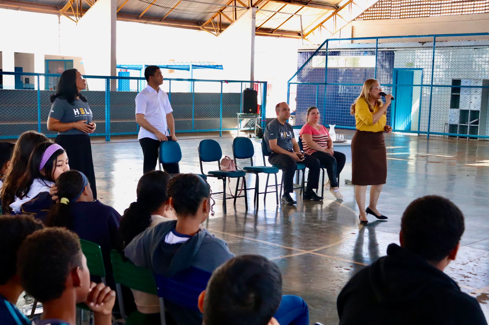 Rodas de conversa levam informações sobre combate à violência contra a mulher às escolas de Gurupi