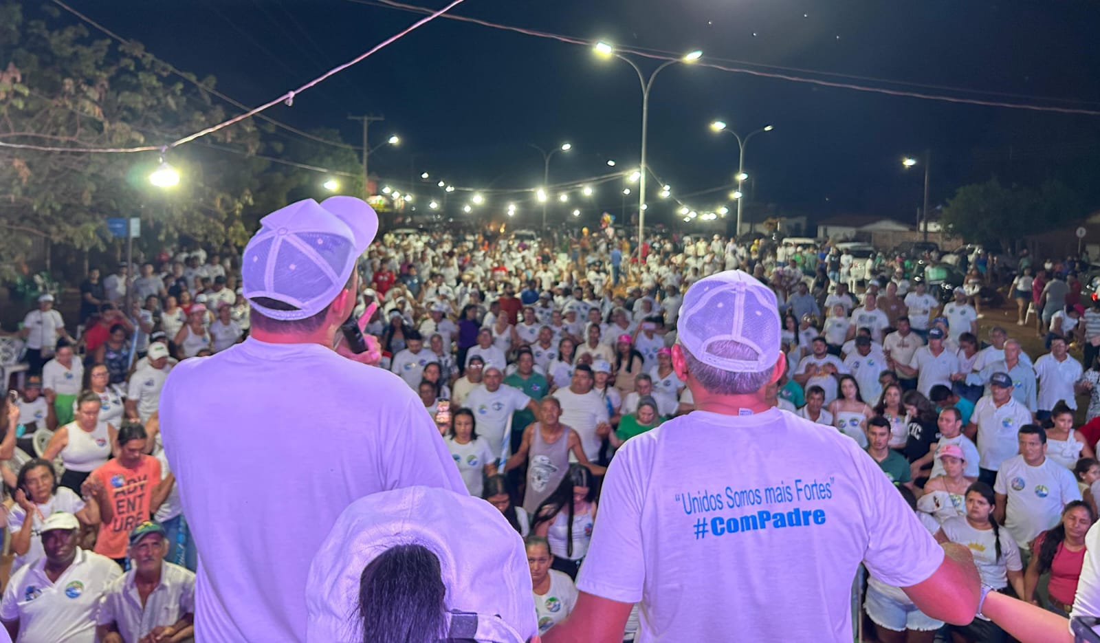 Liderança de Padre Fernando e Manoel Palma é confirmada em grande comício no Povoado Café da Roça, em Pium