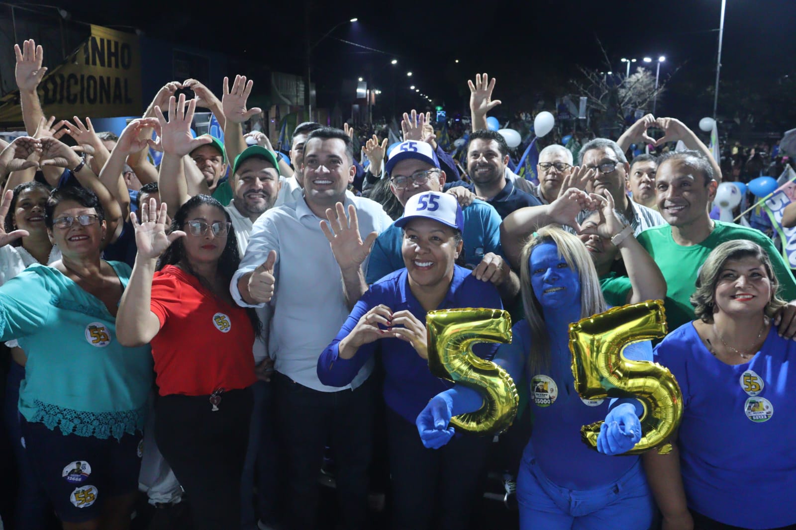 Jakeline Pereira atrai multidão em grande reunião na Praça da Matriz em Figueirópolis