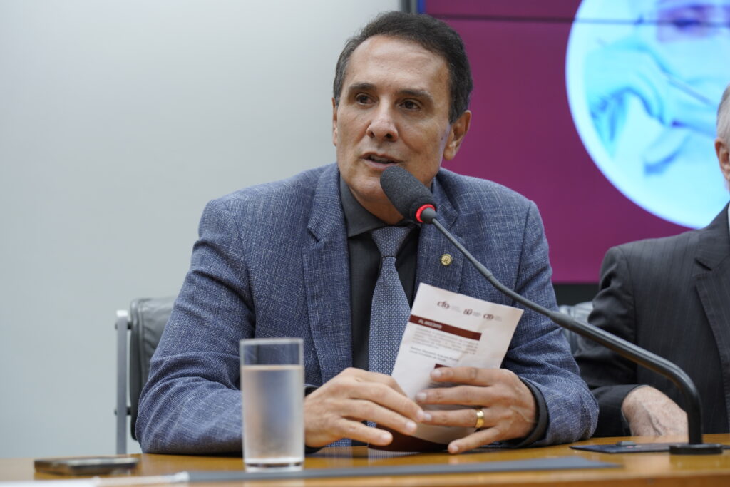 Carlos Gaguim conquista novas aprovações importantes para o Tocantins e o Brasil