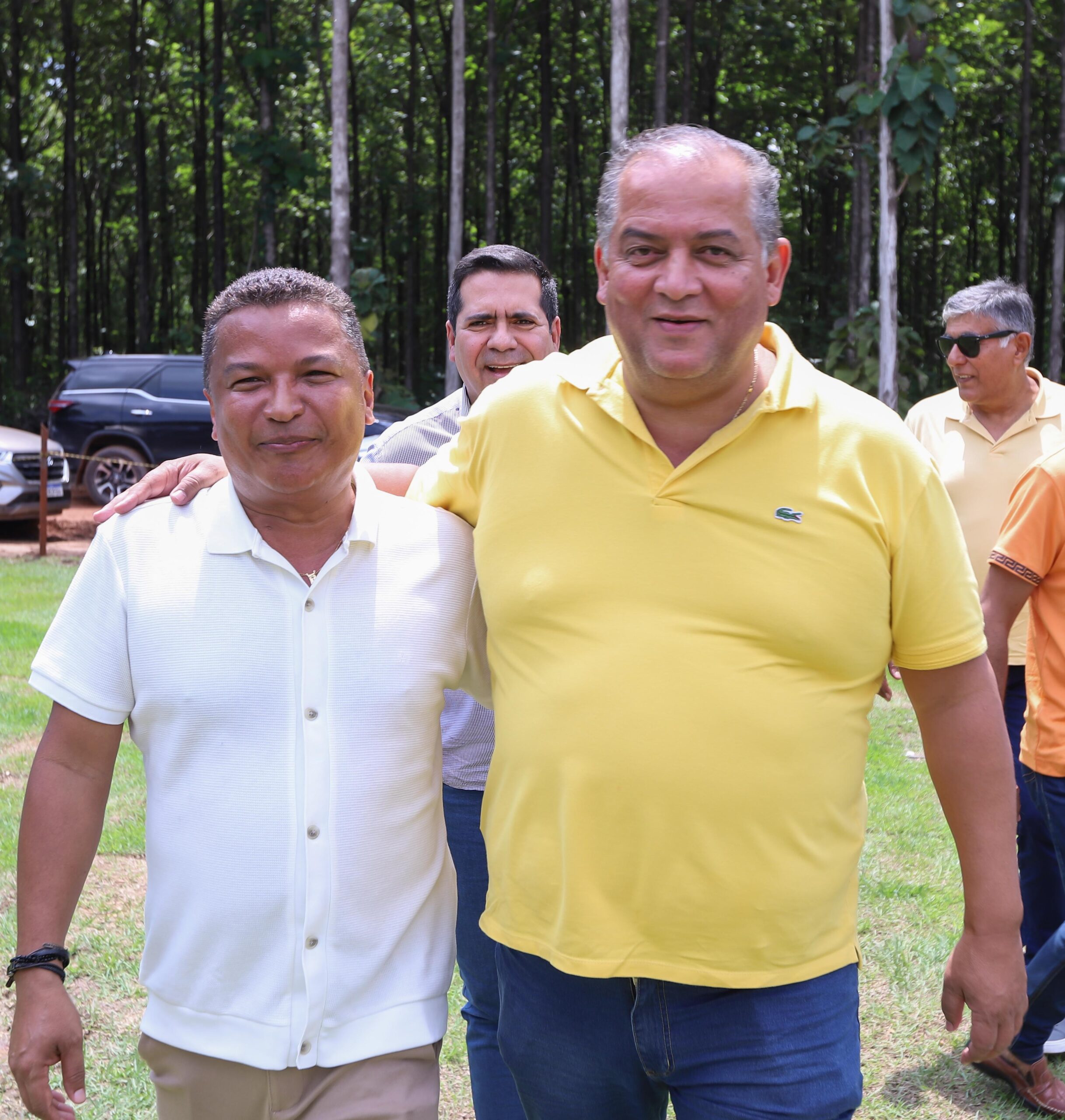 Senador Eduardo Gomes é homenageado em almoço com lideranças em Axixá e destaca avanços no Bico do Papagaio